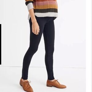 NEW Madewell Maternity Over-the-Belly Skinny Jeans in Lunar Wash, 29